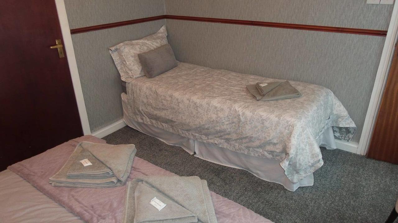 بلاكبول Iona Hotel المظهر الخارجي الصورة