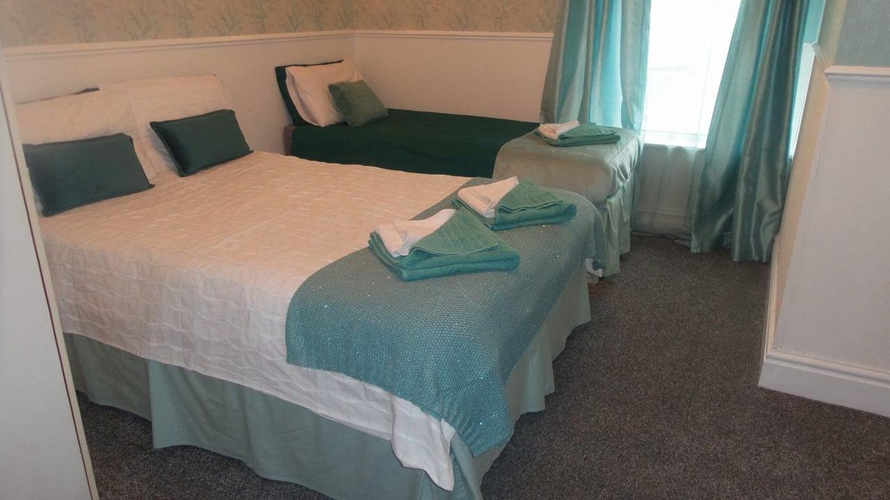 بلاكبول Iona Hotel المظهر الخارجي الصورة